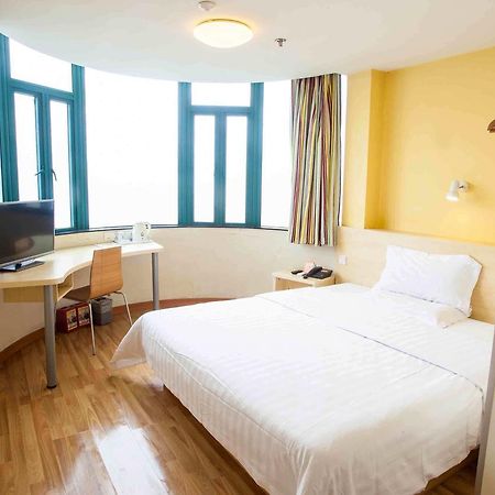 7Days Inn Zhongshan Li He Square Chambre photo