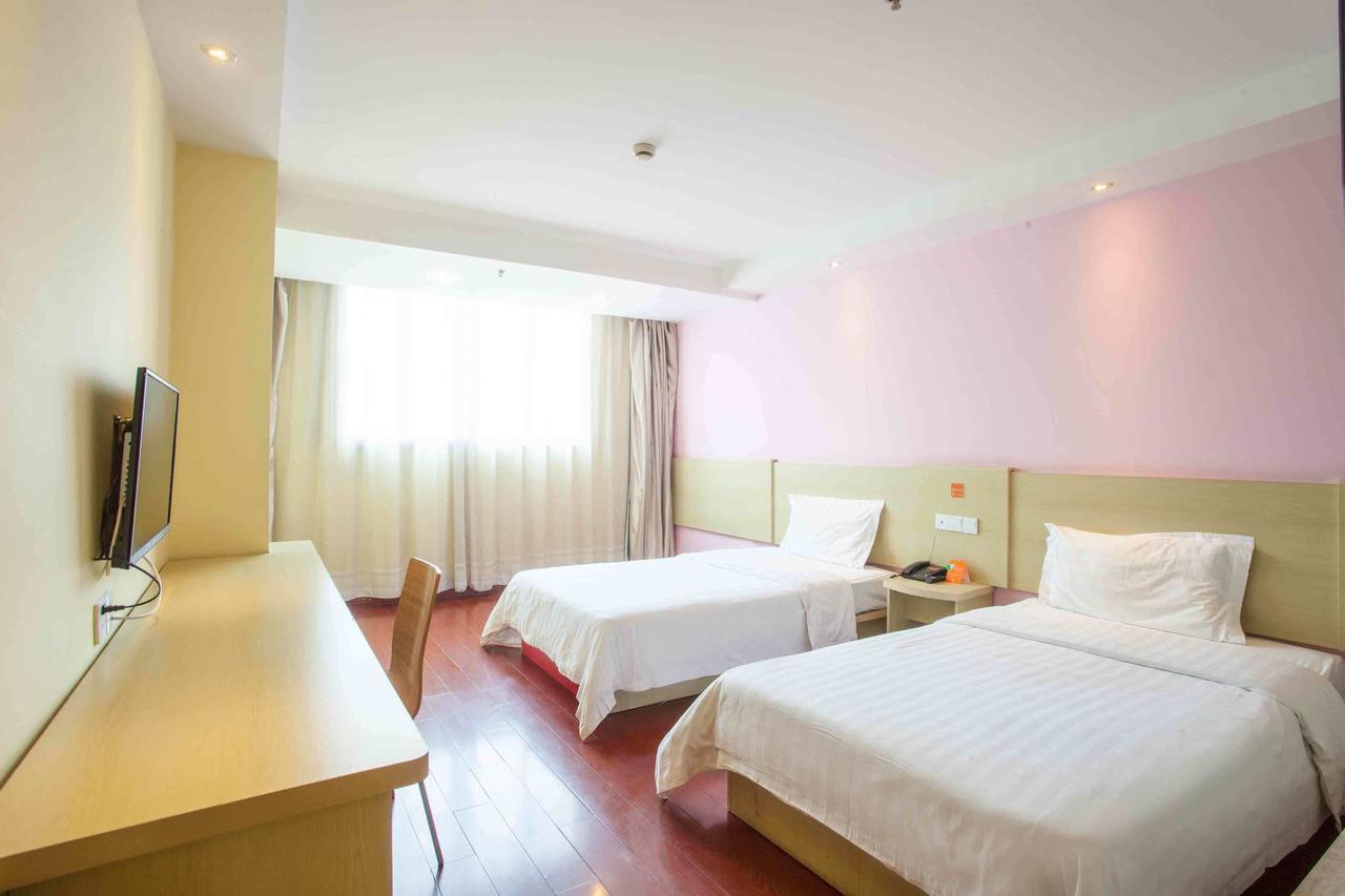 7Days Inn Zhongshan Li He Square Chambre photo