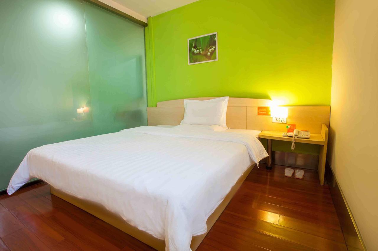 7Days Inn Zhongshan Li He Square Chambre photo
